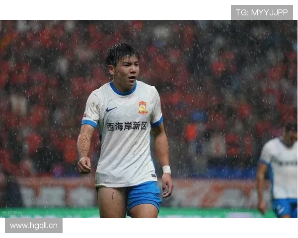 巴恩斯利青训盛赞徐彬态度极佳